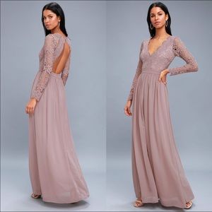 LAVENDER LONG SLEEVE LACE MAXI DRESS